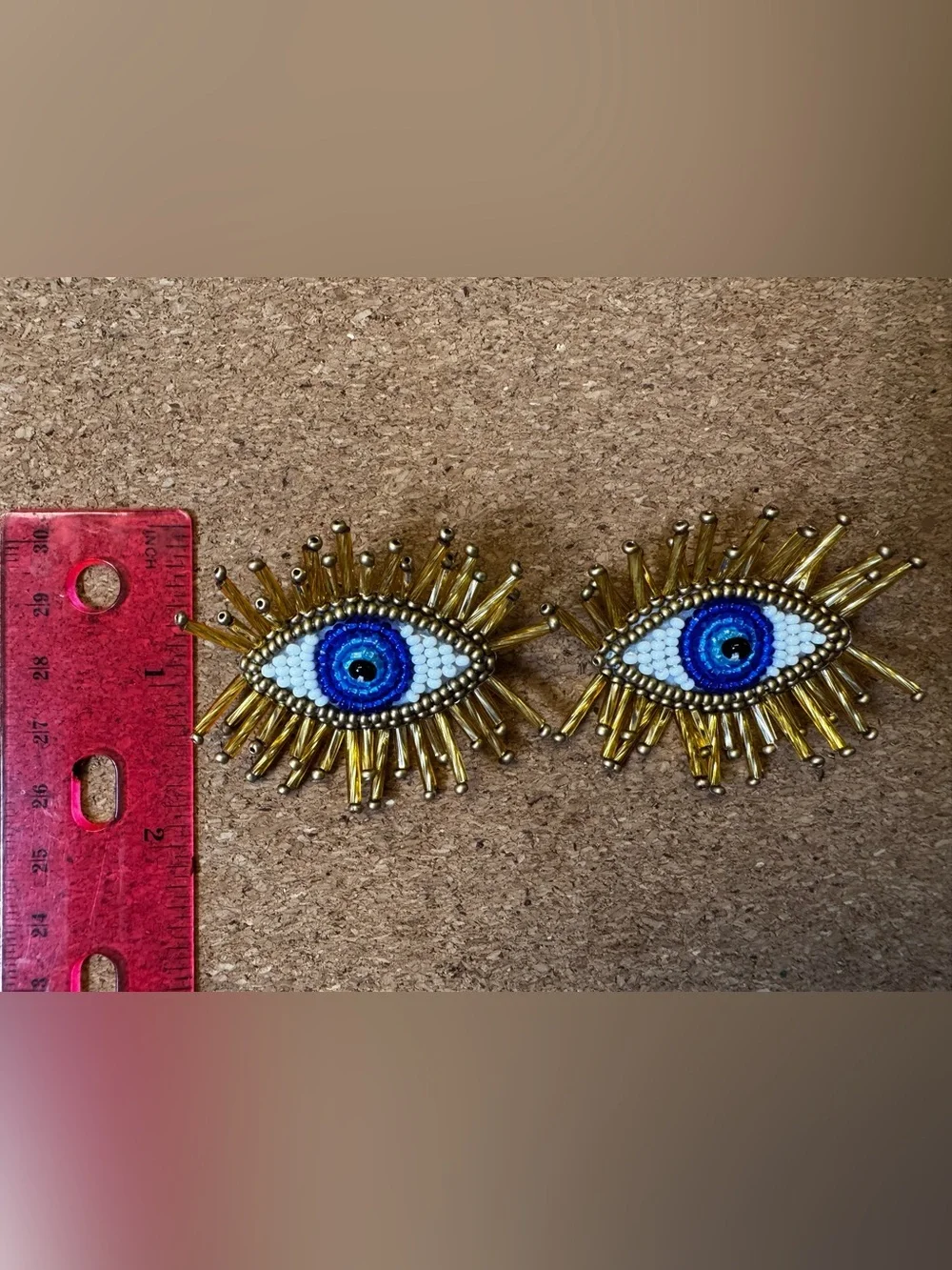 N/A eye catching
